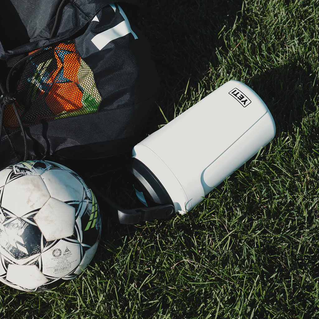 Yeti - Silo - 40 oz Jug with Straw Cap (1.1 L)