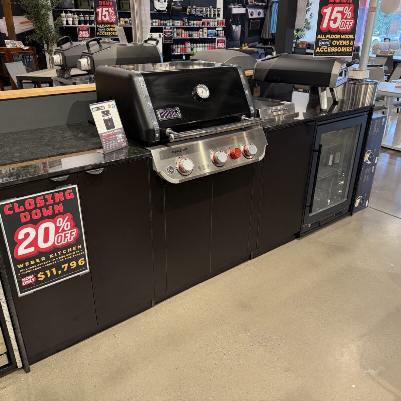 Weber - Outdoor Kitchen - With Genesis 3 Burner BBQ