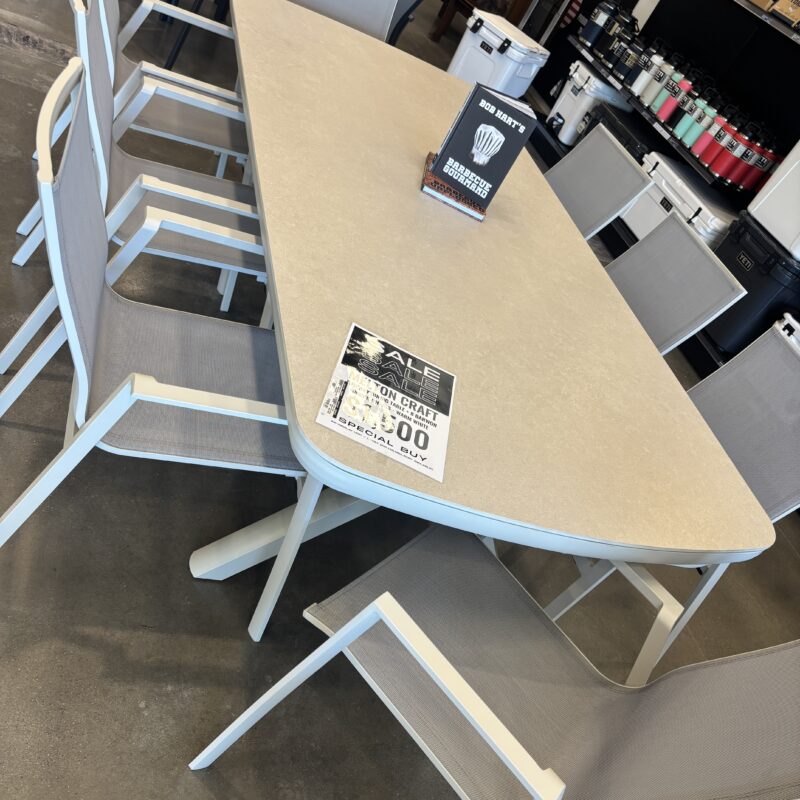 Tuscany Barwon 9 Piece Setting - Floor Stock