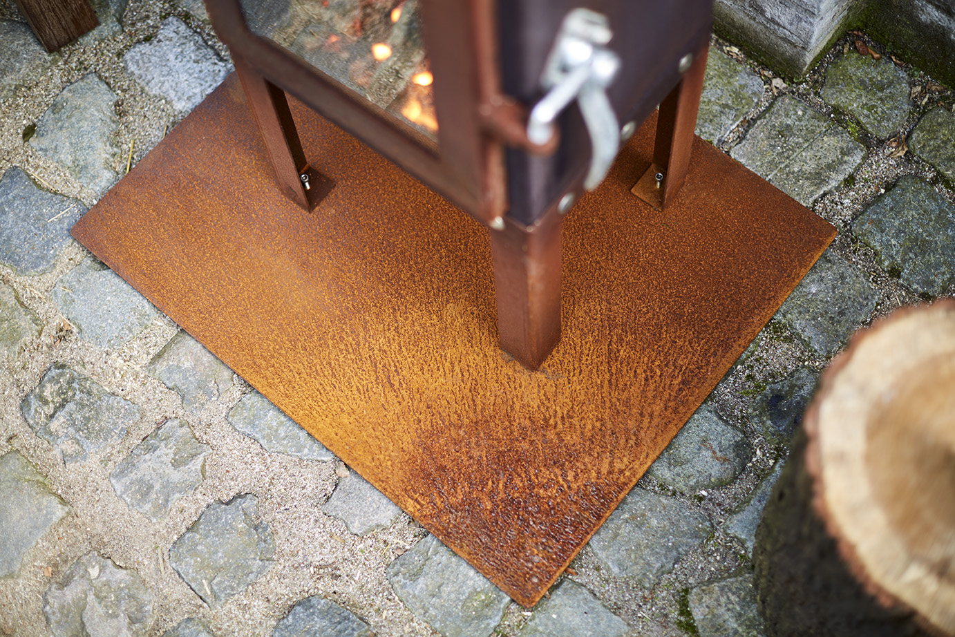 RB73 Piquia with 4 Legs