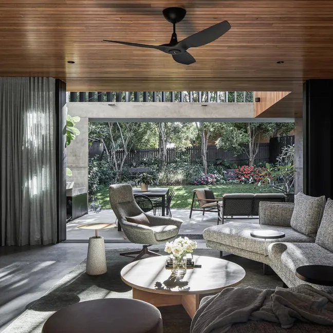 Big Ass Fans Haiku I Universal Mount Black