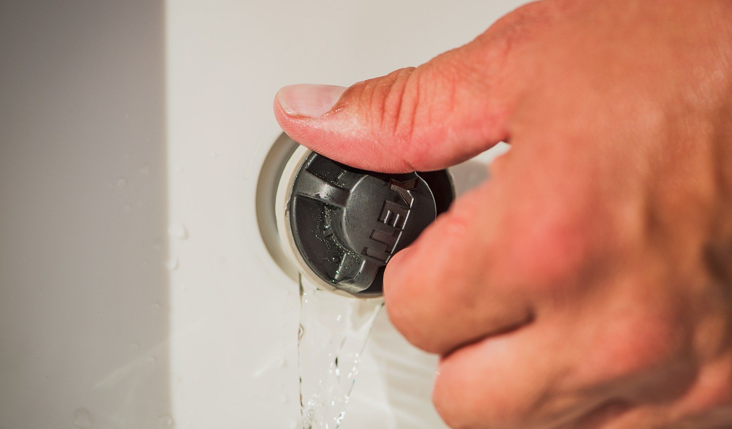 Yeti - Tundra Drain Plug